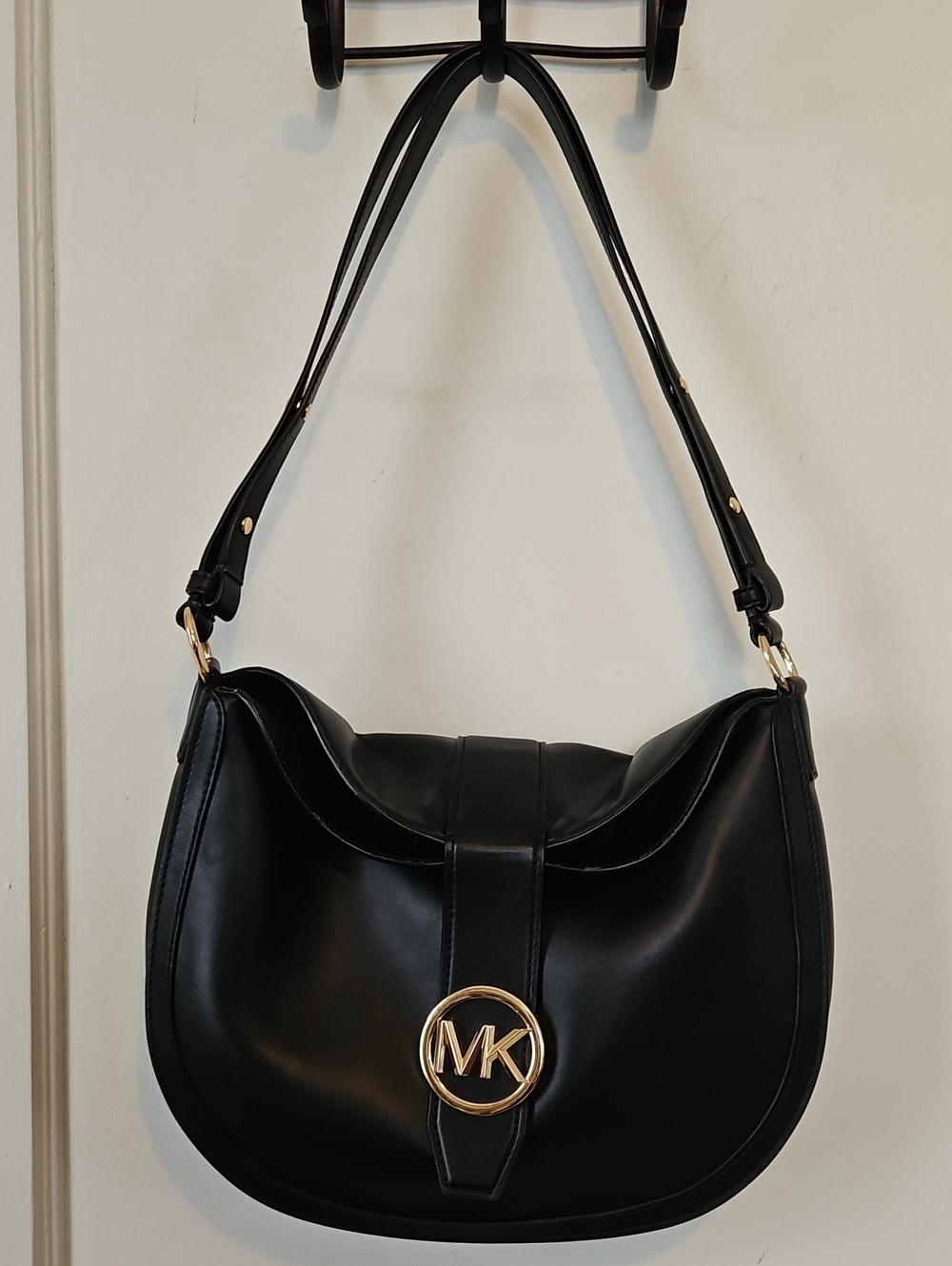 Michael Kors Gabby Large Hobo Shoulder/ Crossbody Bag - Like NEW!
